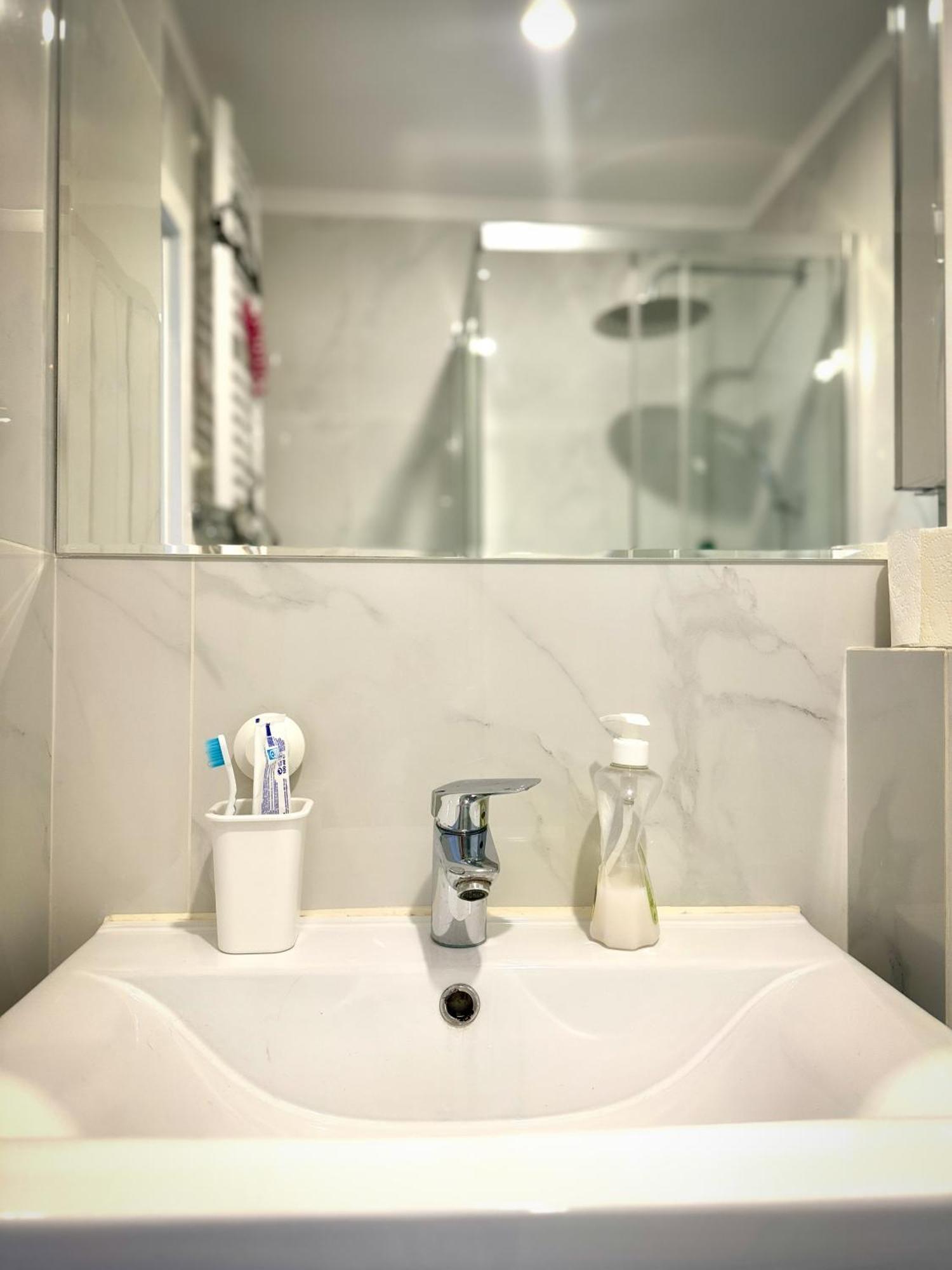 43m2 Saski- Blisko Starowki I Dworca Centralnego- Elektoralna 19a Apartament Warszawa